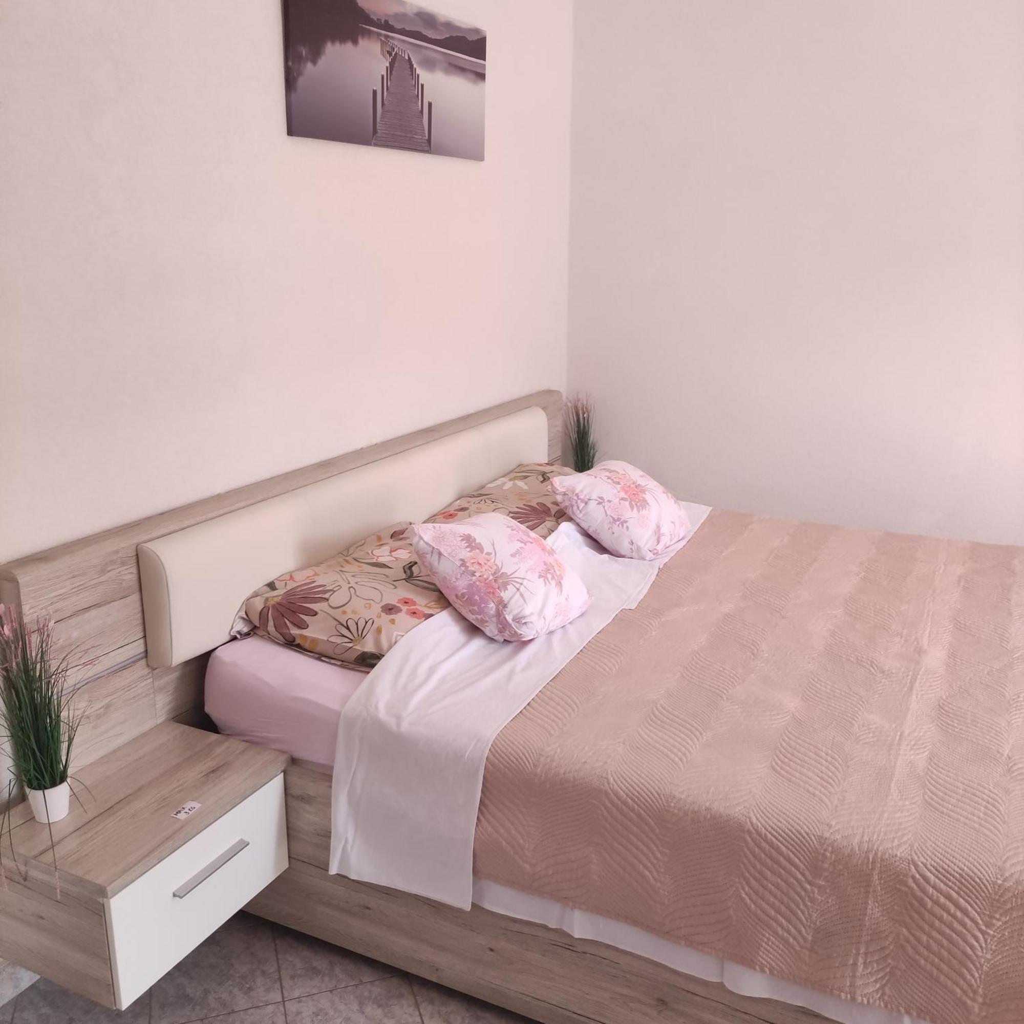 Appartamento Jurandvor 7A Lovric Baška Esterno foto